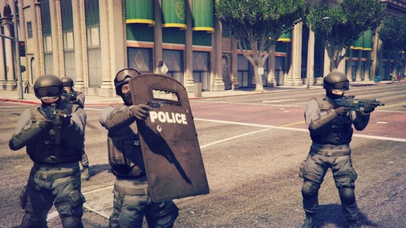 ماد سپر دفاعی Shield 1.3 برای GTA V